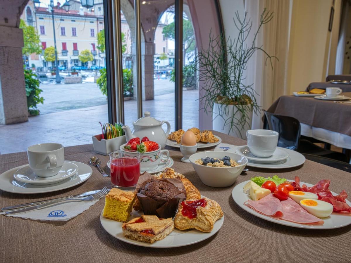 Hotel Piroscafo Дезенцано-дель-Гарда Екстер'єр фото